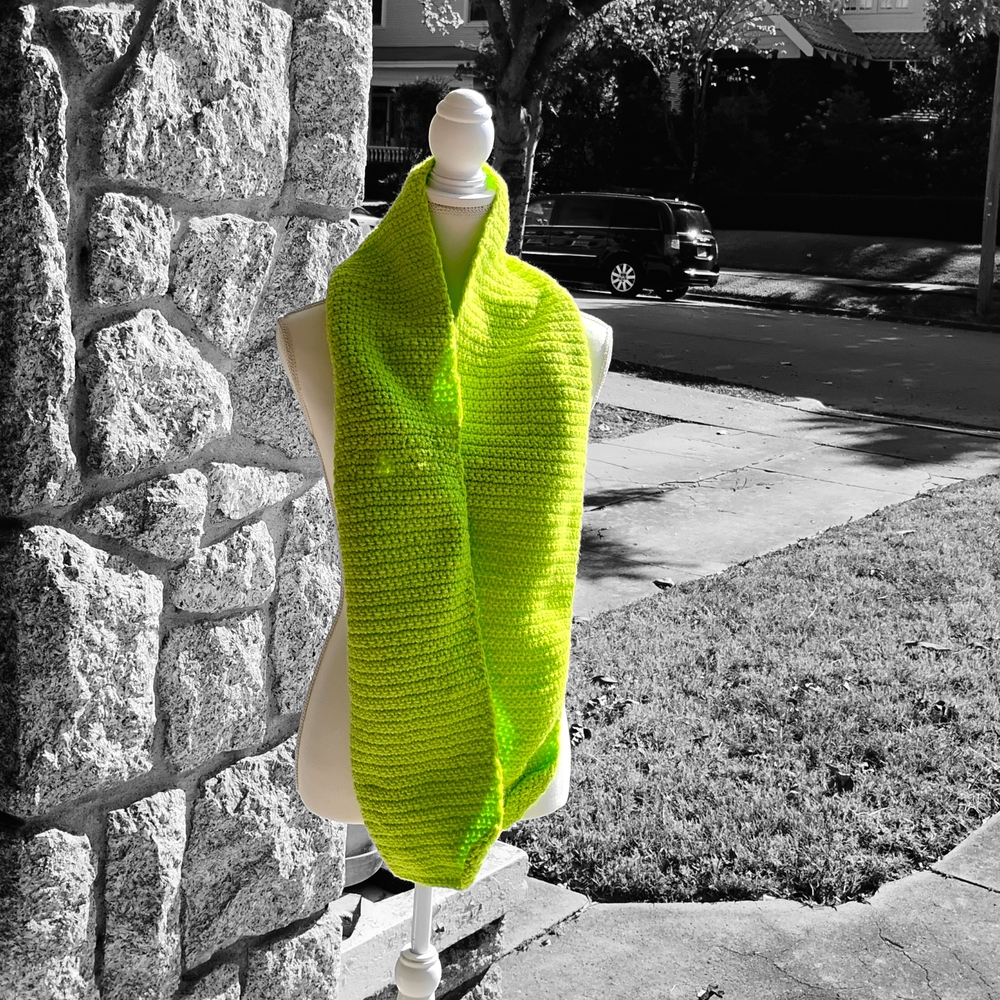 Bright Green Knit Scarf - Picture 10 of 10